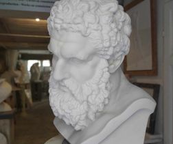 Scultura in marmo di Carrara, Ercole Farnese, fatta a mano