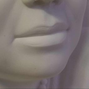 Ritratto in marmo bianco di Carrara, lineamenti bocca, modello